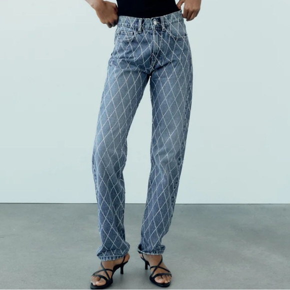 Zara TRF Mid Rise Rhinestone Jeans - Picture 3 of 3